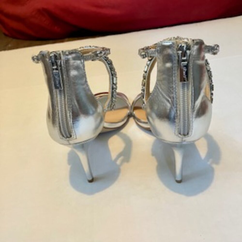 Jewel Badgley Mischka Celine Embellished Sandal by  Size 7.5 - Picture 6 of 12